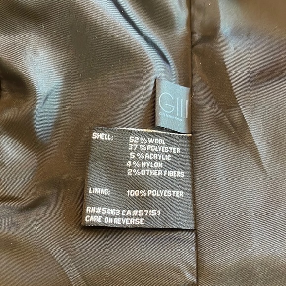 Button front jacket - Picture 9 of 10